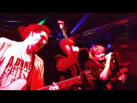 Destroy Putas "Montreuil"  (PPP Cover) - Le QG Oberkampf Paris le 07/04/2023