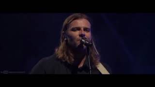 Mighty To Save Legendado Hillsong   10Convert com