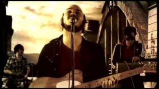 Together since 2001, Bicicletas has been the opening act for bands like Roger Waters and Arctic Monkeys. 
They have six album studios. The most recent album "Cubiertas" is packed with covers from classic Latin American bands such as Cafe Tacuba and Os Paralamas.