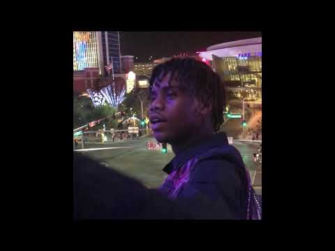 BB Knight Performs Zines