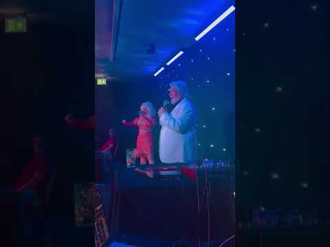 Dolly Parton and Kenny Rogers tribute acts - Quinn Artistes Entertainment UK