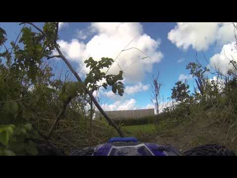 2013-09 E-Revo Brushless