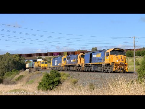BL33, X48 & XR559 Cross 9751v Aurizon Container Train (20/5/2023) - PoathTV Australian Railways