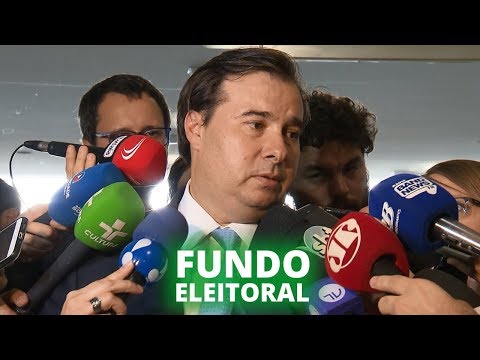 Rodrigo Maia comenta novas regras para fundo eleitoral