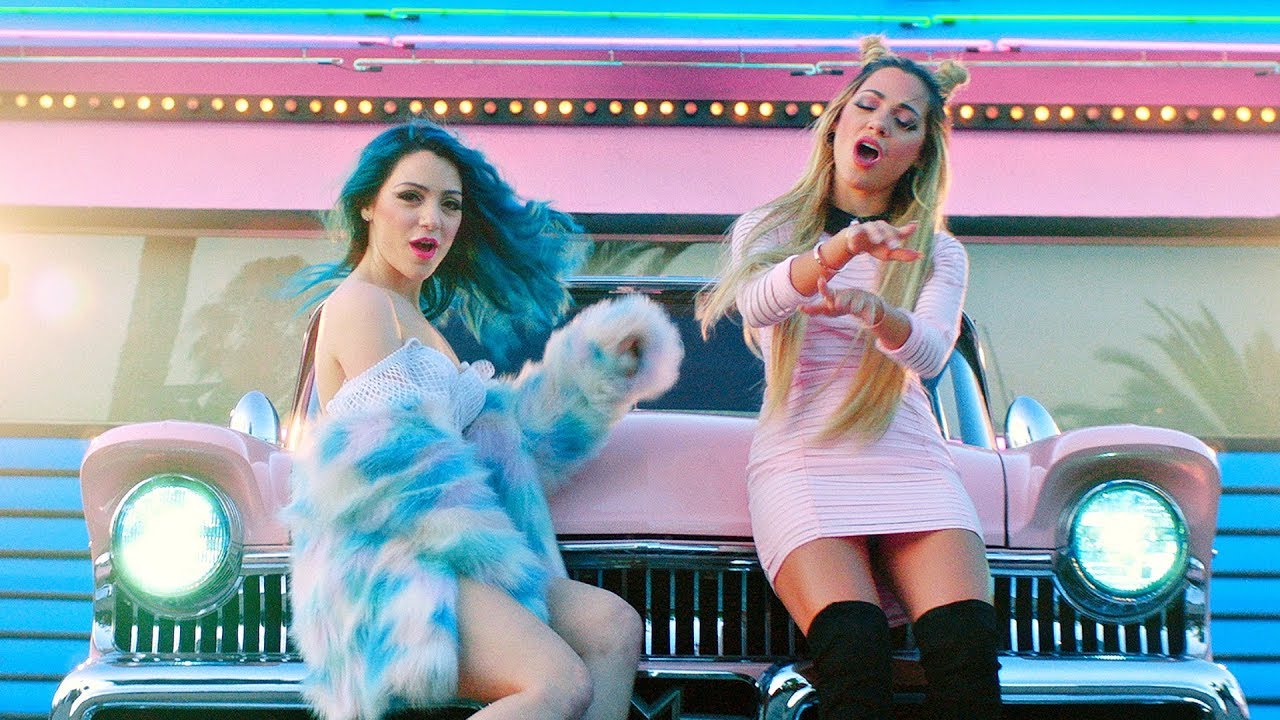 Niki and Gabi — RU