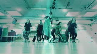 Maleek Berry - One call away | Afrobeat Choreography by Flavia Schweizer