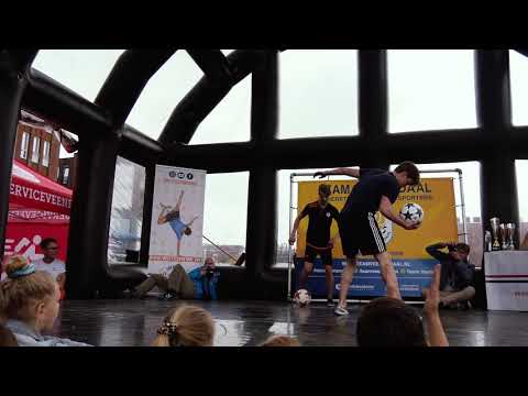 Top 16: Finn Eekkerk vs Jesse Marlet - International Freestyle Football Tournament Veenendaal