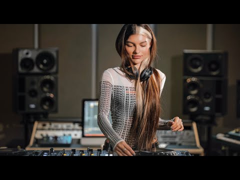 ARMINA - Studio podcast @ Warsaw [ Progressive house & Melodic techno mix] 4K
