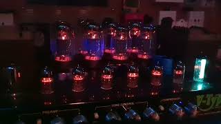 Video thumbnail for Trace Elliot V8 valve bass amplifier. The Big One! by The Vintage TV and Wireless Company