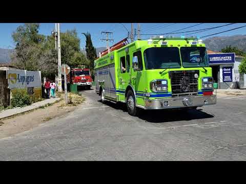 Caravana de Carros de Bomberos (Til-Til)