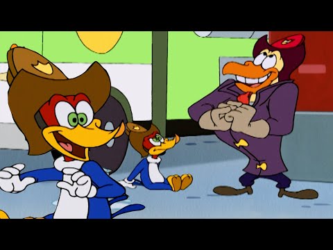 Pica-Pau vs. um Bombeiro! 🔥 | Pica-Pau em Português
