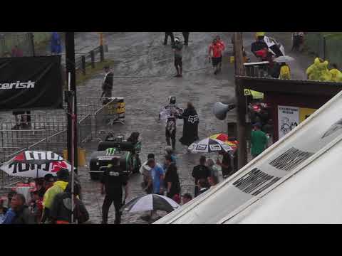 2011 Southwick moto2     Almost Dun - gey!