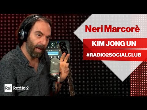 Il nuovo personaggio di Neri Marcorè a Radio2 Social Club
