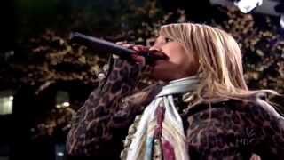 Hilary Duff - What Christmas Should Be Live - Christmas On Rockefeller Center 2004 - HD