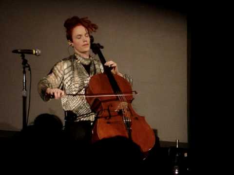 Zoe Keating performing 'Tetrishead' at the SF MoMa on 1/16/10