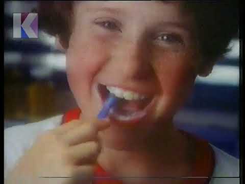 Friday 26th December 1980 ITV LWT   Boxing Day   Alf Garnett   Adverts   Dame Edna Everage   News