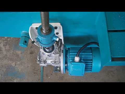 Bandsaw Machine, 450mm 18