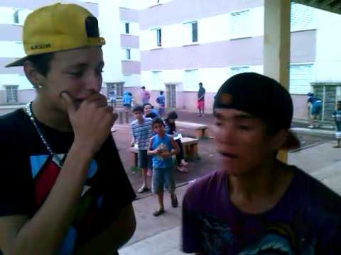 Mc Sona e mc Zettinho