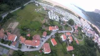 preview picture of video 'Bahia de Oriñon a vista de pajaro'