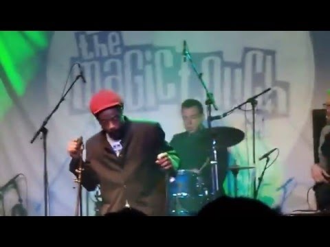 Earl 16 & The Magic Touch - Final Stage (Freedom Sounds 2016)