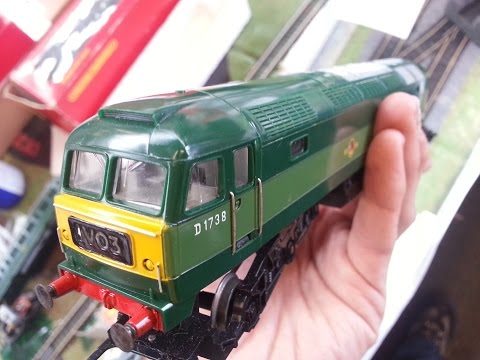 OO Model Railway Hornby R 863 Class 4748 Silver Seal BR Green Locomotive