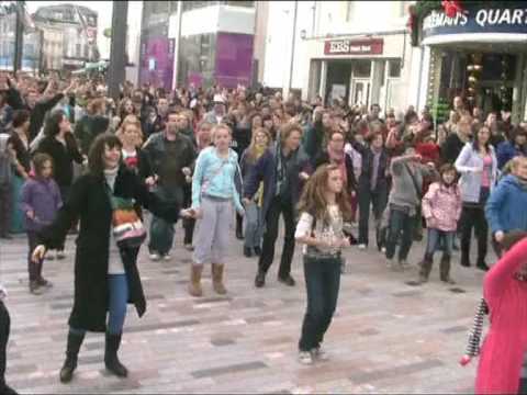 Cork Flashmob Let Mr Blue Sky In