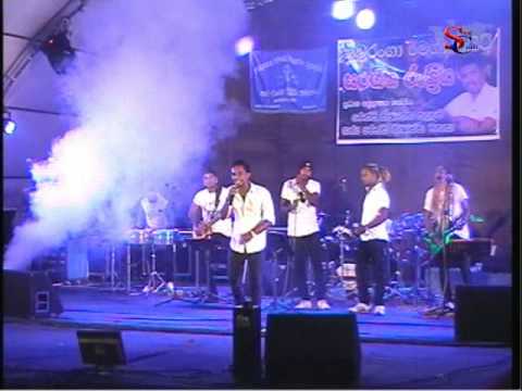 Rana With Aura Ambaruwo Siri Parakum Film Song(SeeCom Live)