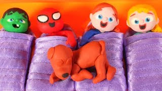 SUPERHERO BABIES SLEEP WITH THEIR DOG ❤ Spiderman, Hulk & Frozen Elsa Play Doh Cartoons For Kids