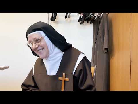 SORELLE La Vera Vita in un MONASTERO di CLAUSURA    Completo