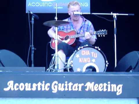 Max Prandi - Can't be Satisfied - Acoustic Guitar Meeting - Sarzana 2010