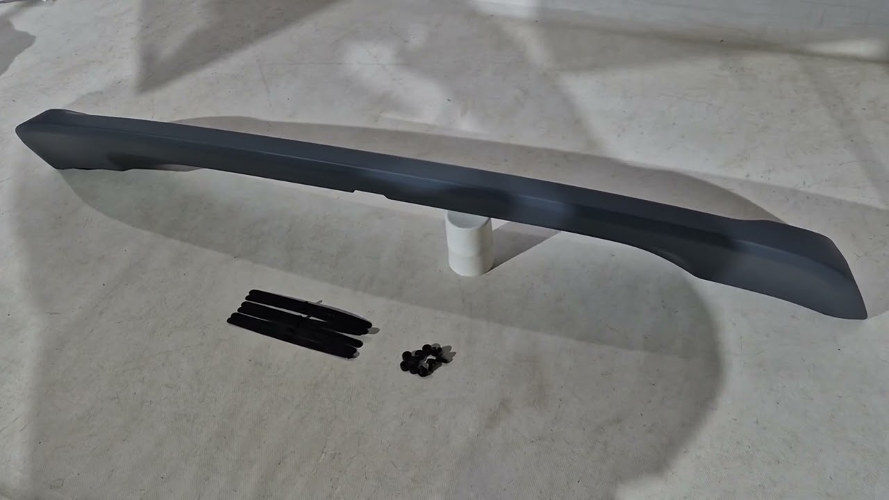 Задний спойлер 2008-2015 (грунтованный под покраску) Video 1