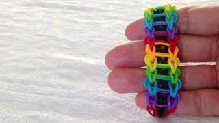 Смотреть онлайн Яркий браслет Лестница: урок плетения из резинок