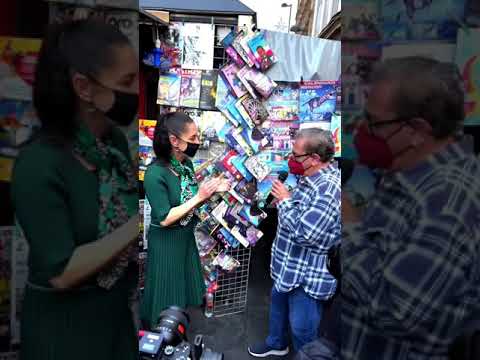 Con Paco Taibo II, les invitamos a regalar un libro del FCE, esta navidad.