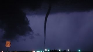 preview picture of video 'La Crosse, KS Tornado Video- May 25th, 2012'