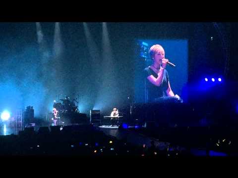 150517 FNC Kingdom in Hong Kong AOA (Choa) - New York