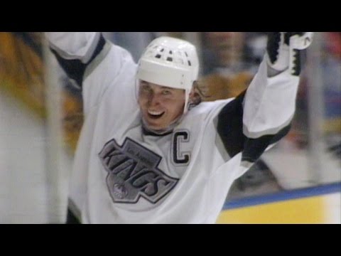Wayne Gretzky by the numbers: A look at 'The Great One's' NHL career