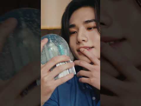 When inspiration strikes. #Hyunjin #StrayKids