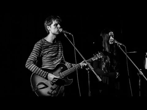 House of Cosy Cushions - Just to See the Light Shine (live)