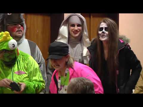 ÚŠTĚK: Maškarní ples