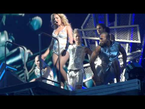 Britney Spears Live from Paris Bercy 1080p Concert Intro + HIAM