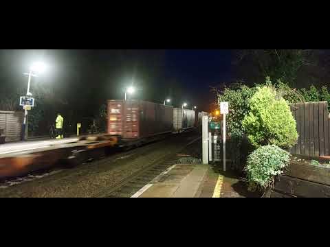 66709 MSC 'Sorrento' passing through Warwick 