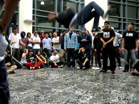 CT Slaughter House : Lawtown Assassins vs Forbidden Warfare.AVI