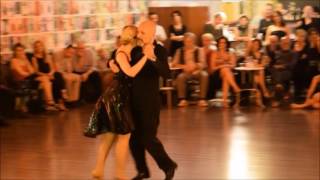 Alberto Colombo Celine Ruiz bajo un cielo de estrellas El Viejo Almacen Papelero