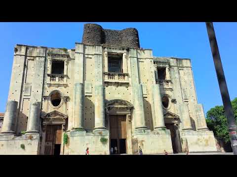Igreja de San Nicolò l'Arena/ xây dựng 1687 vào năm.