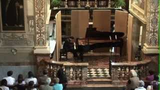 Mauricio Vallina plays Schubert/Liszt Soirée de Vienne: Valse caprice No.6