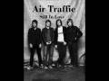 Air Traffic - Still In Love.wmv 