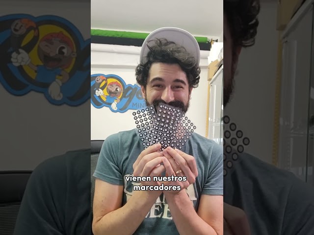 Vídeo relacionado con Homoyoyo Marcadores de Escaneo 3D Reflectantes Pet 6 Mm, Película Reflectante Alta Visibilidad, 50 Puntos por Hoja, 10 Hojas para Escáneres 3D, Accesorios de Posicionamiento para Escaneo