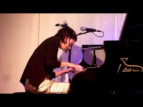 Olivia Trummer@Tastensturm Sol Kulturbar 2 Almundo