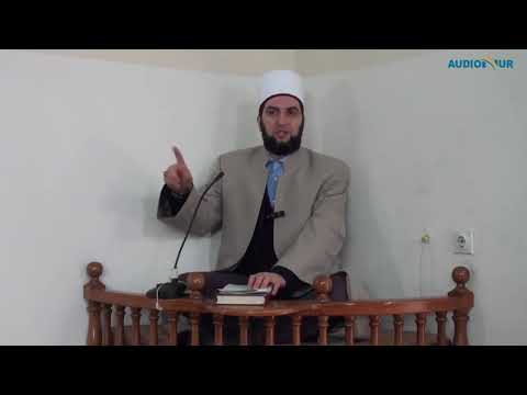 Baba dhe Nëna në podrum - Hoxhë Remzi Isaku