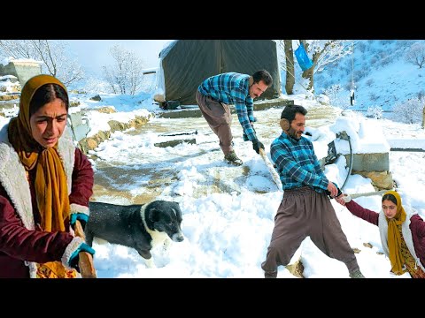 Leila’s Snowy Day ❄️ | Heavy Snowfall, Laughter, Hard Work & Pure Winter Joy